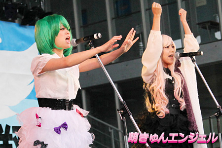 萌きゅんエンジェル　樹徳祭のステージでの熱唱