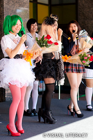 アイドル1期生卒業　涙の卒業式