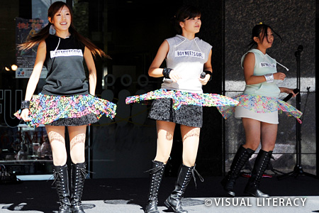 山梨学院大学 樹徳祭 東京都町田市のご当地アイドル「ミラクルマーチ」