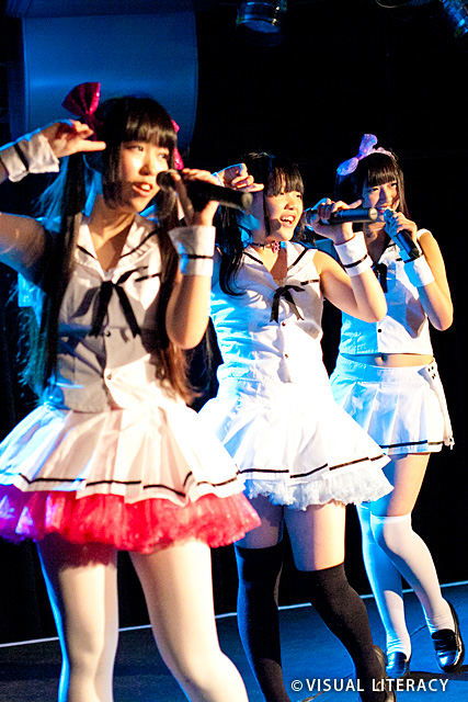 東京ライブ（赤坂元気劇場）で山梨ご当地アイドルじゅりのライブデビュー