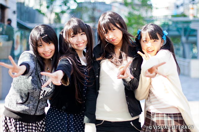 赤坂サカスでアイドルのランチタイム